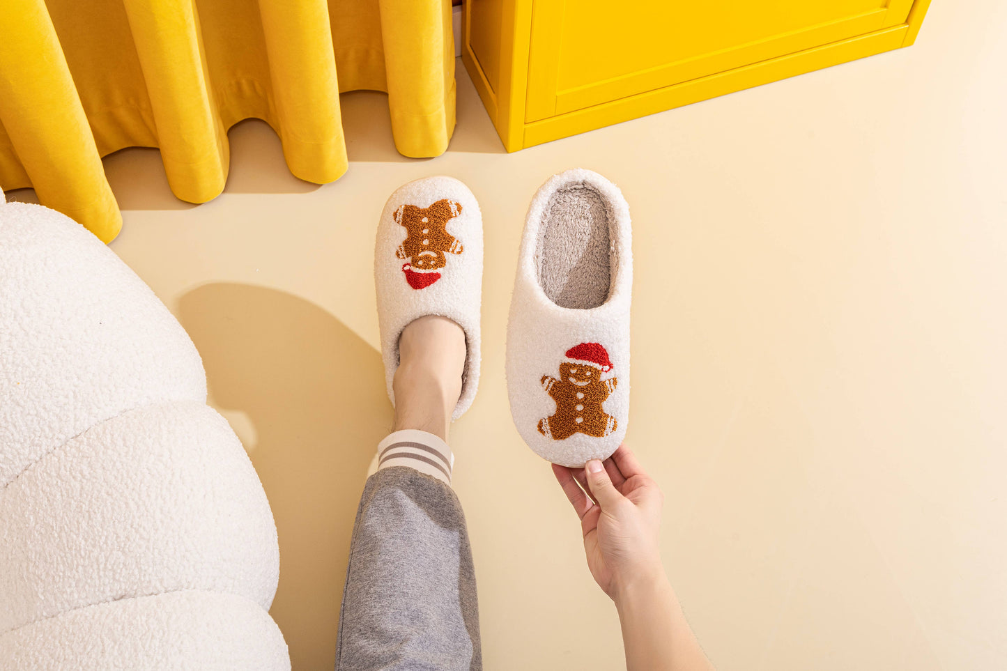 Christmas Gingerbread House Slippers | Medium