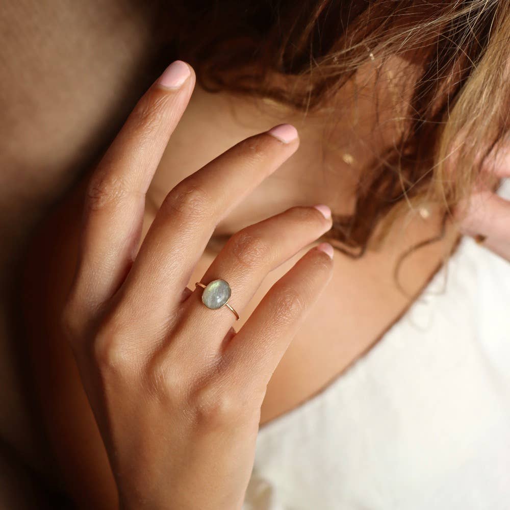 Labradorite Gemstone Ring: 14k Gold Fill / 7