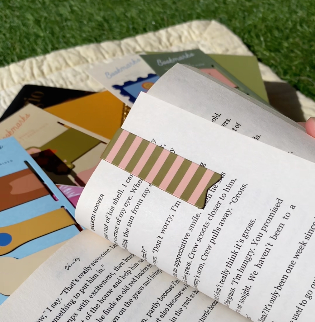 Taking a Break Magnetic Bookmark Set