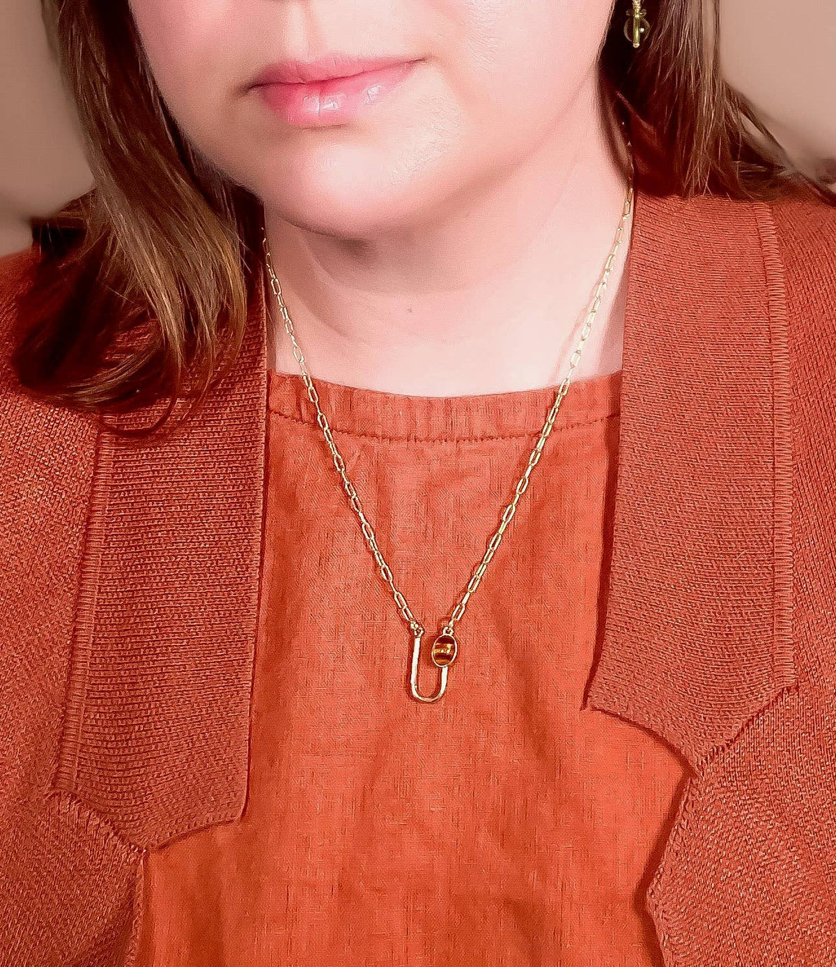 Tortoise Asymmetrical Arch Necklace: 17"