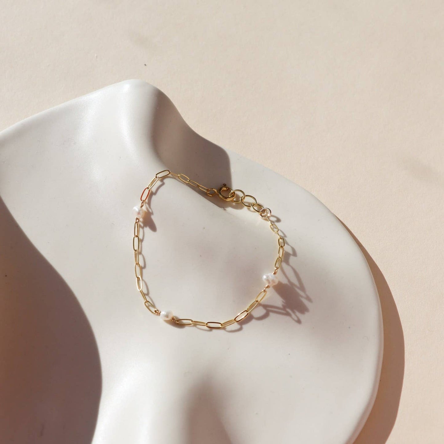 Pearl Cosette Bracelet I Pearl Bracelet: 14k Gold Fill / 6.5"