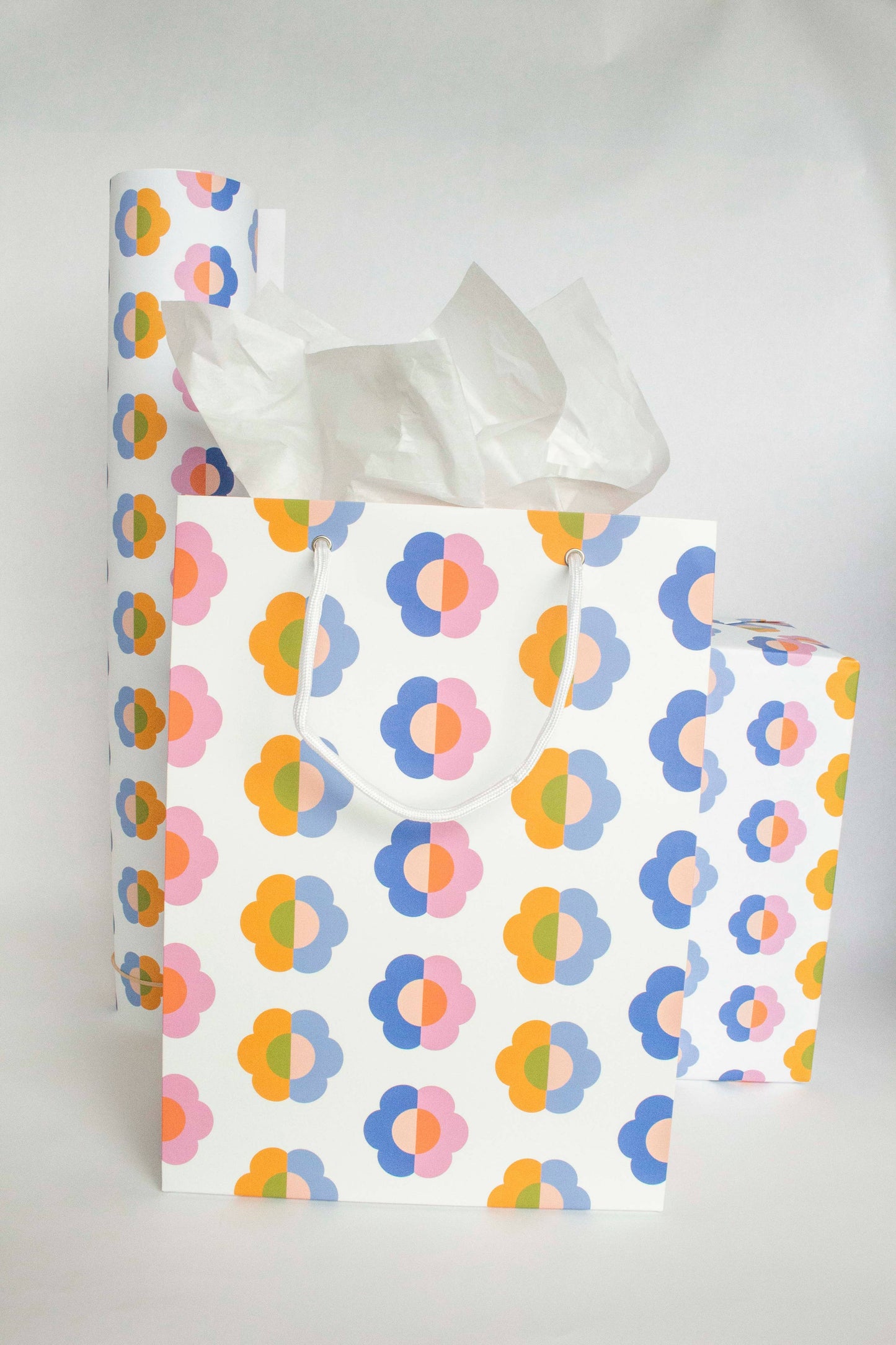Gift Bag | Pink, Blue Daisy Flowers Birthday & Everyday Gift