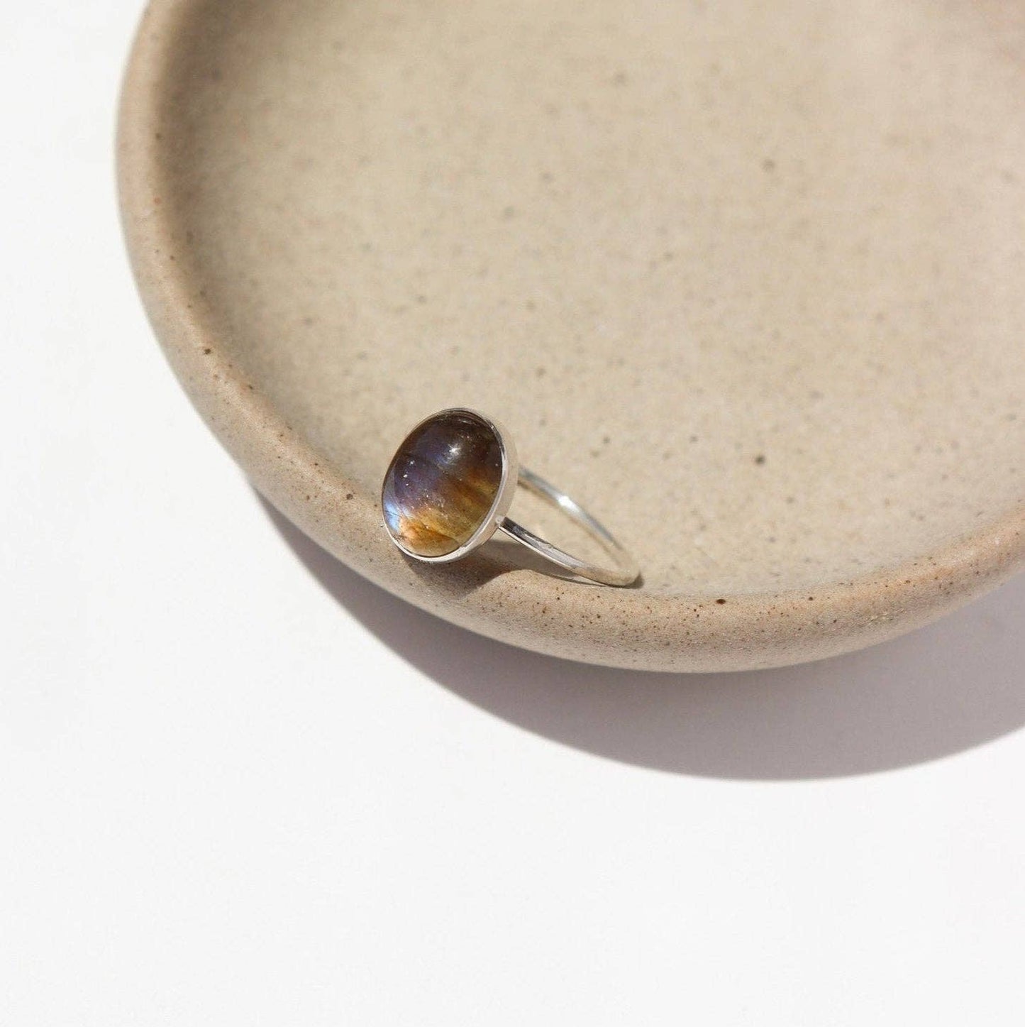 Labradorite Gemstone Ring: 14k Gold Fill / 7