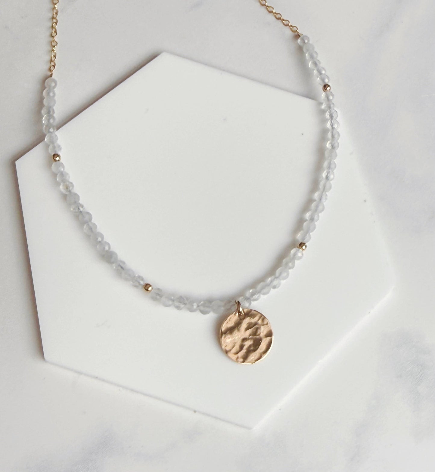 Moonstone and disk adjustable necklace : Gold Filled