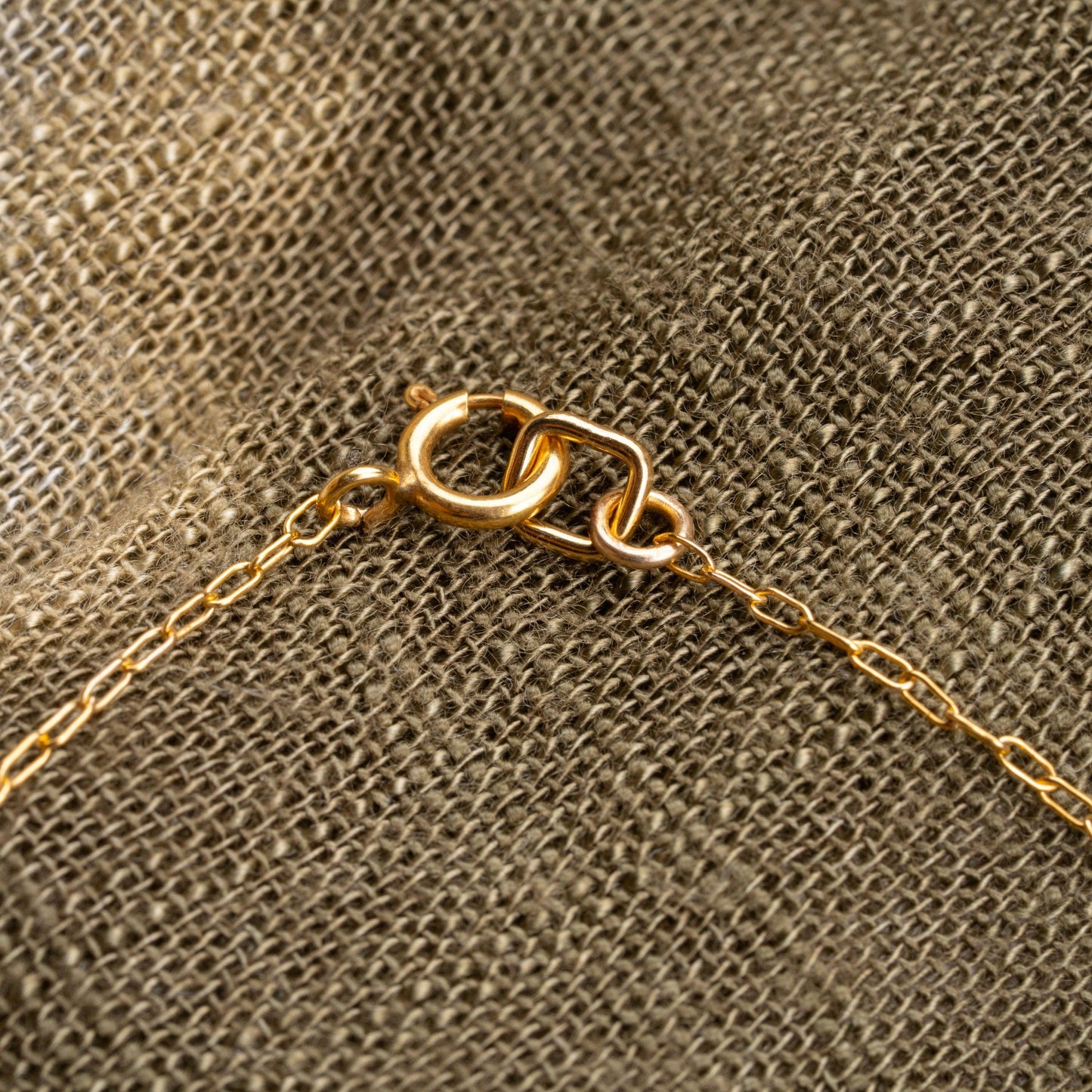 Day Moments Bracelet: Satin Gray / 6.5"