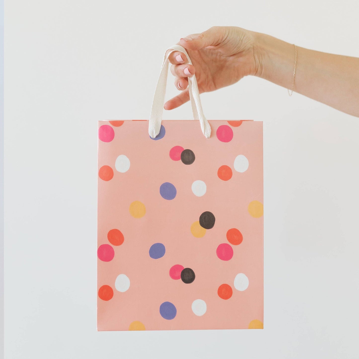 Dots Gift Bag: Medium