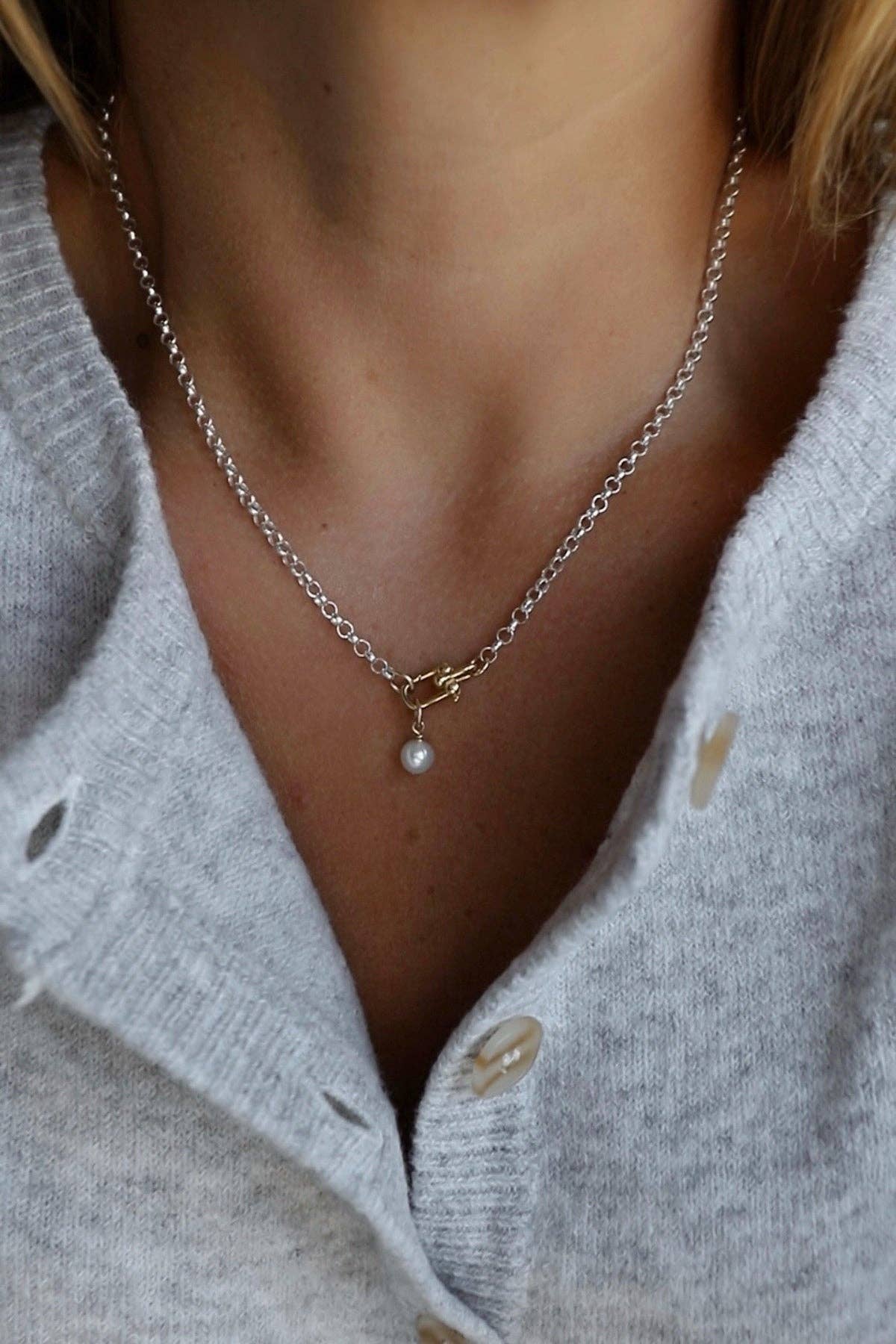 Sora Link Chain and Pearl