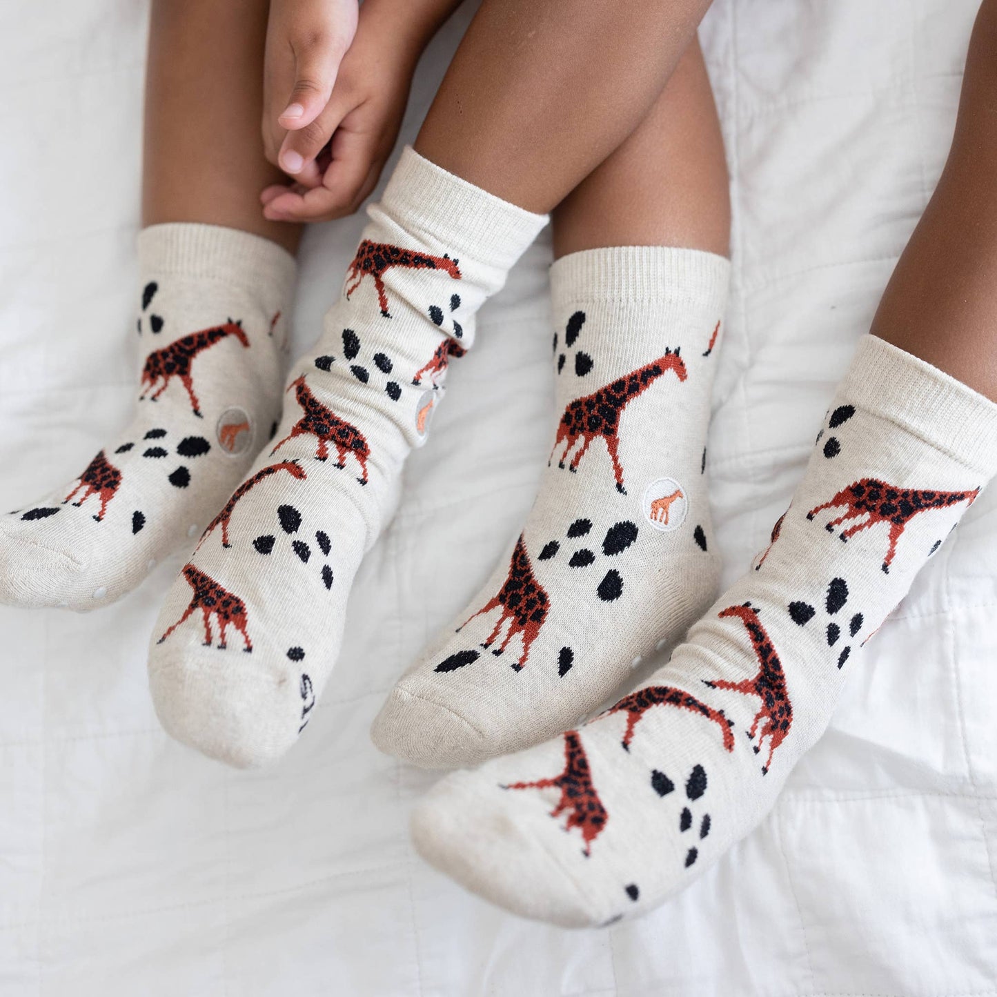Kids Socks that Protect Giraffes: Toddler
