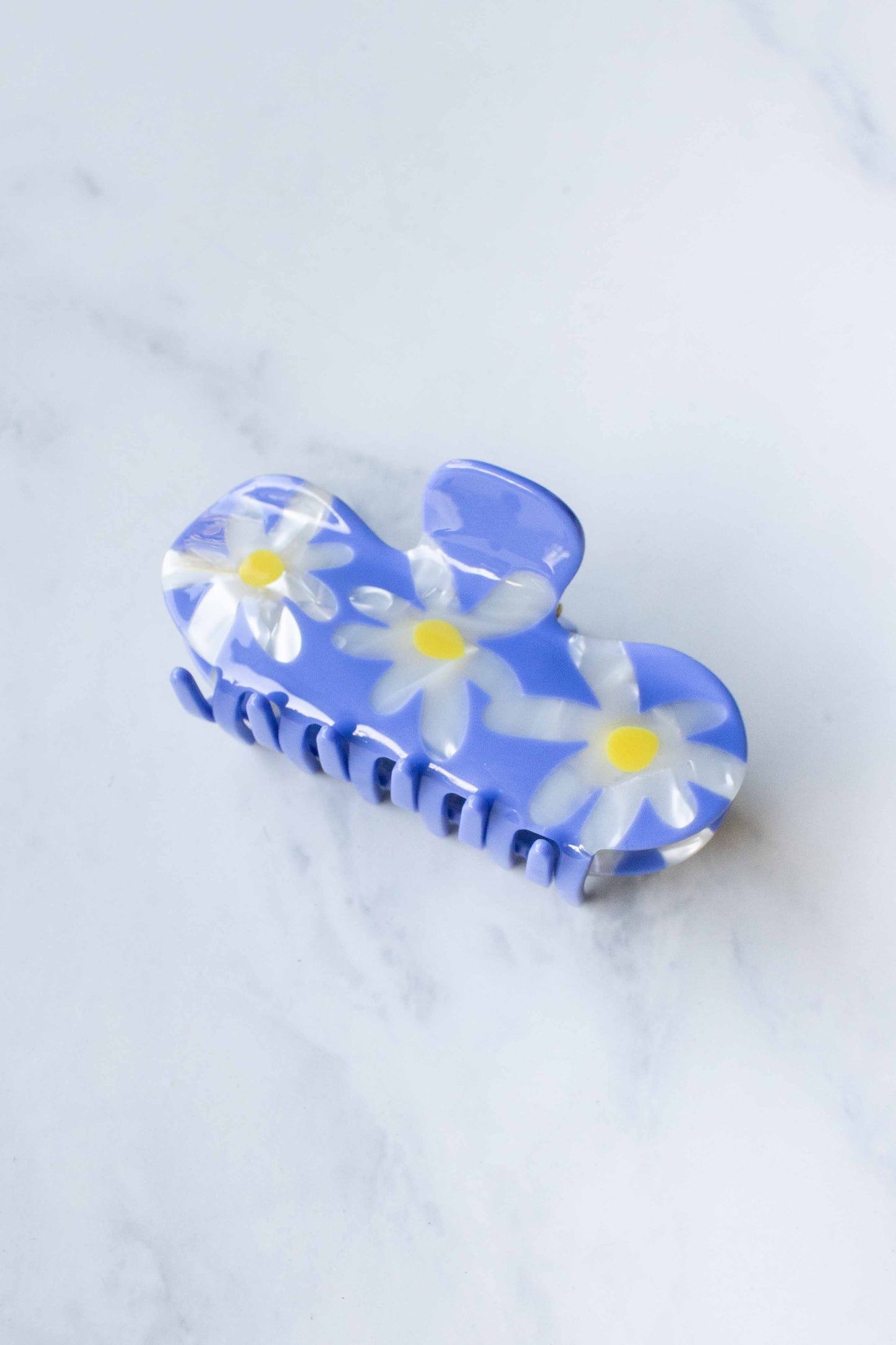 Daisy Flower Curved Hair Claw Clip | Blue