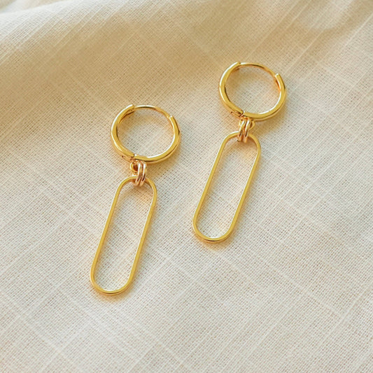 Reach Earrings: Standard