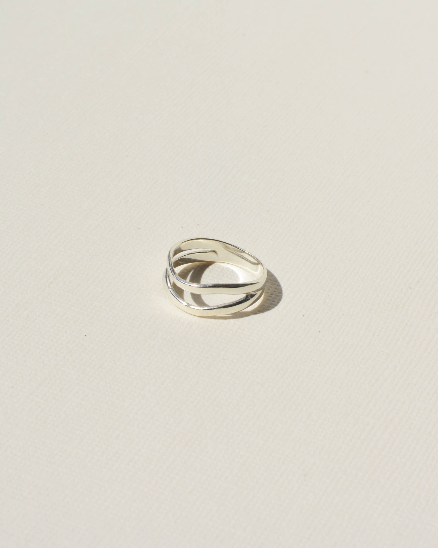 Wavy Ring: 7