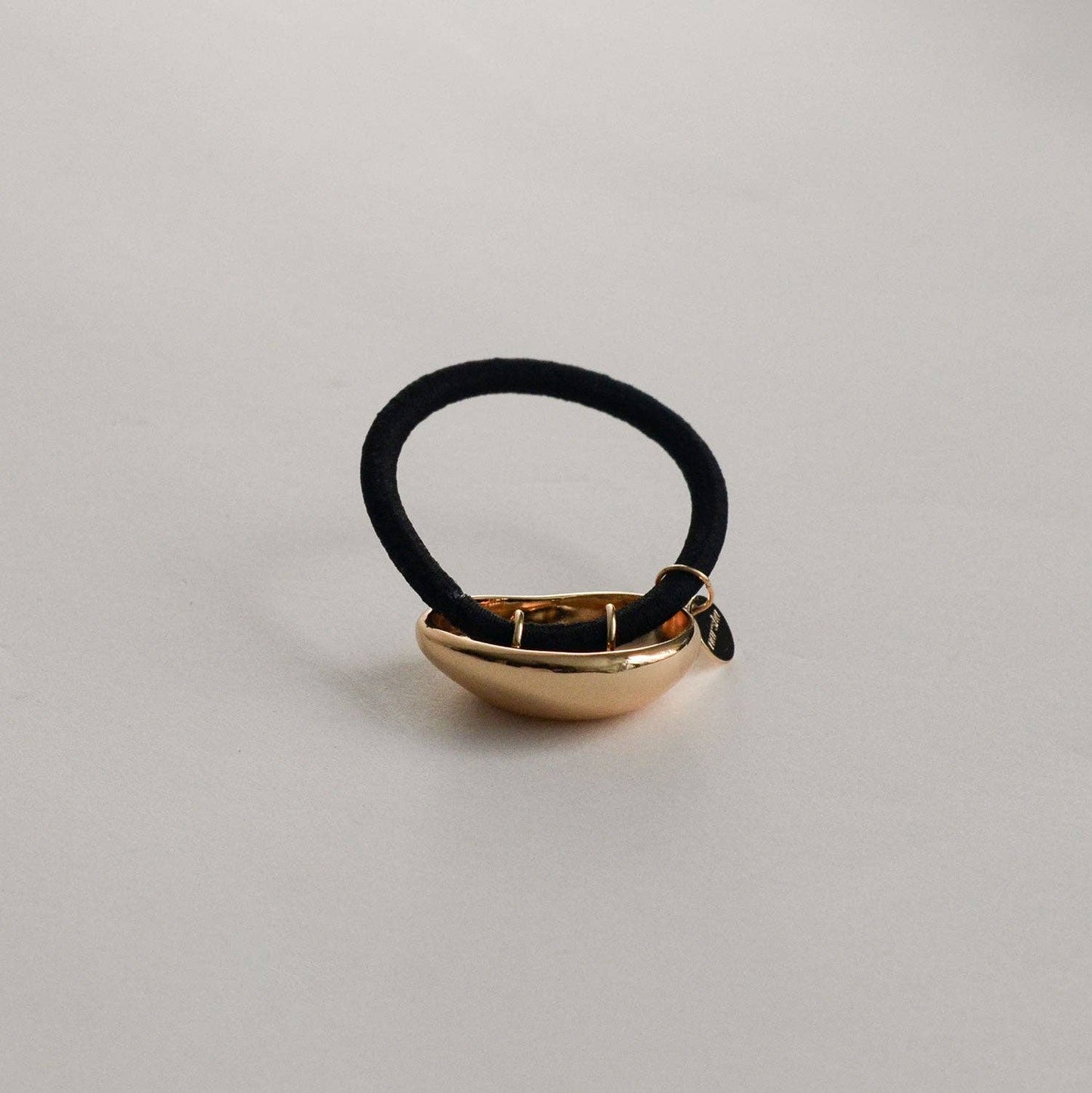 Pebble-Shaped Metal Cuff Hair Tie | Gold
