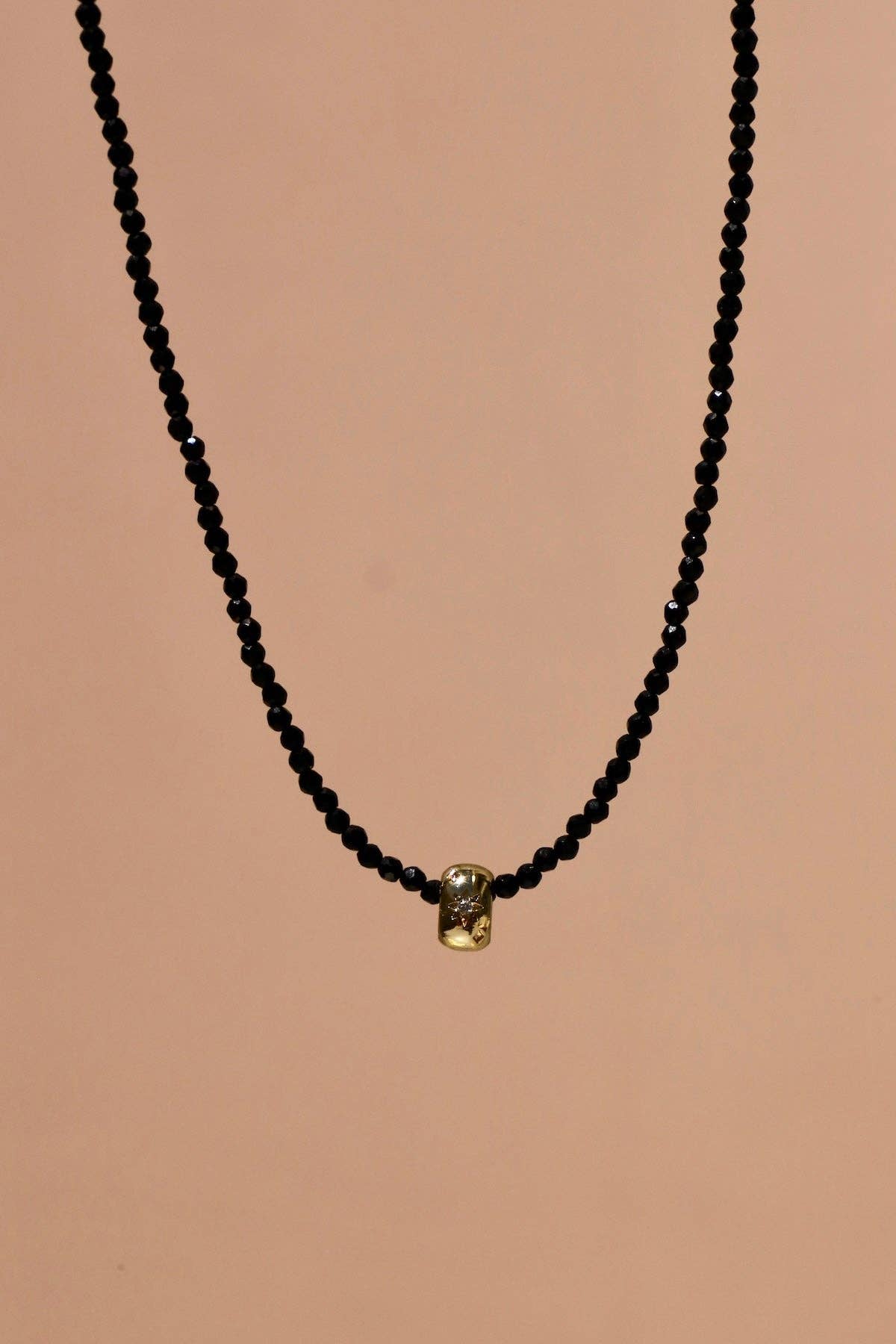 MIDNIGHT HALO NECKLACE