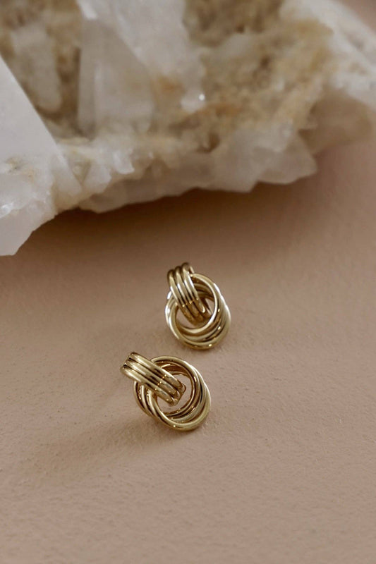 TRINITY KNOT STUDS