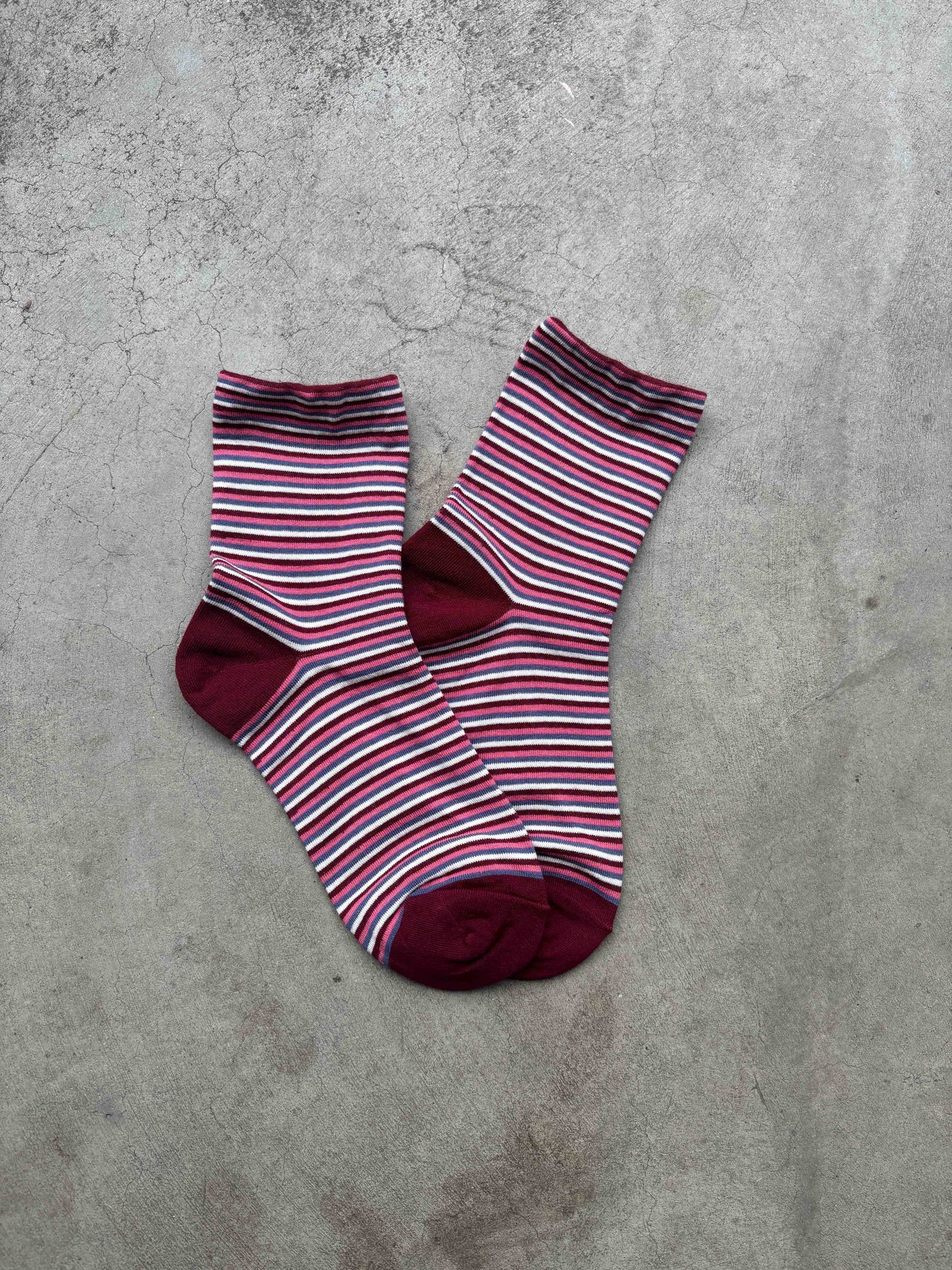 Vintage Micro Stripe Cotton Crew Socks: Wine/Pink