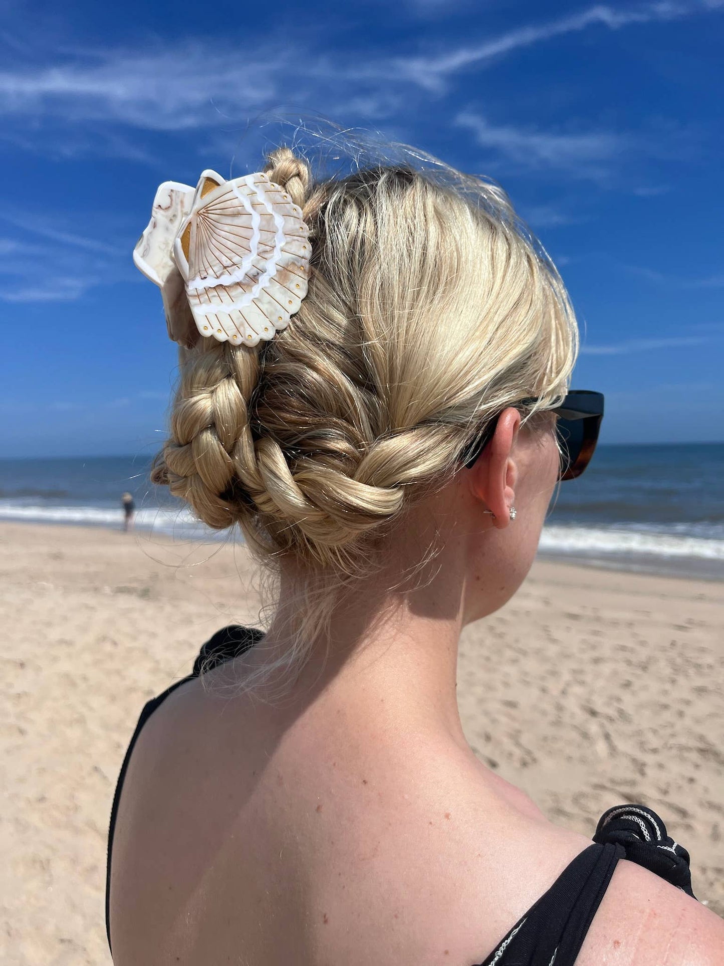 Hand-painted Seashell Claw Hair Clip | Eco-Friendly: Blue