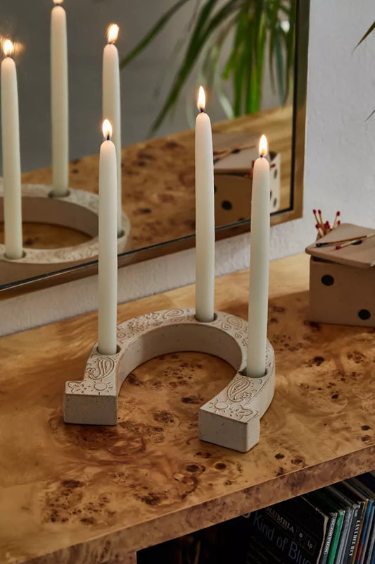 Paddywax Nashville White Ceramic Horseshoe Taper Holder