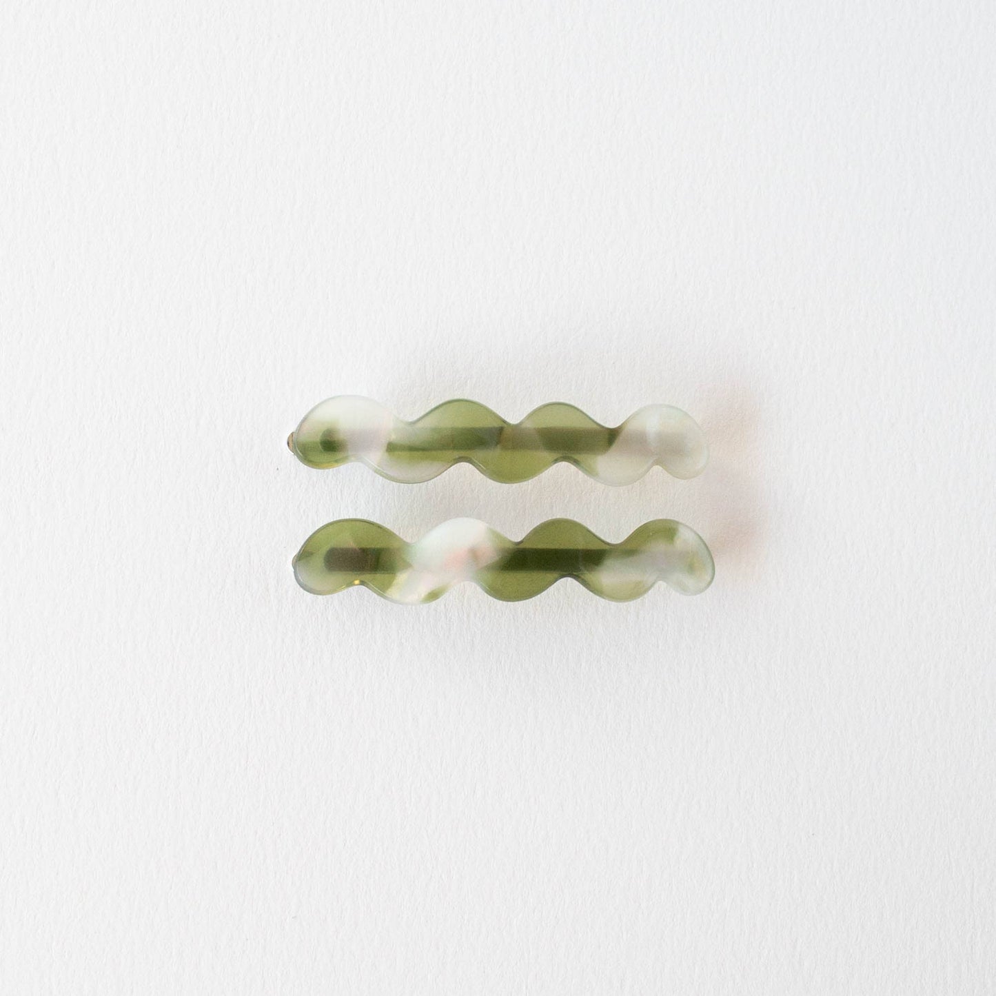 Eco Cloud Wave Slide Hair Pin Set: Olive Pearl